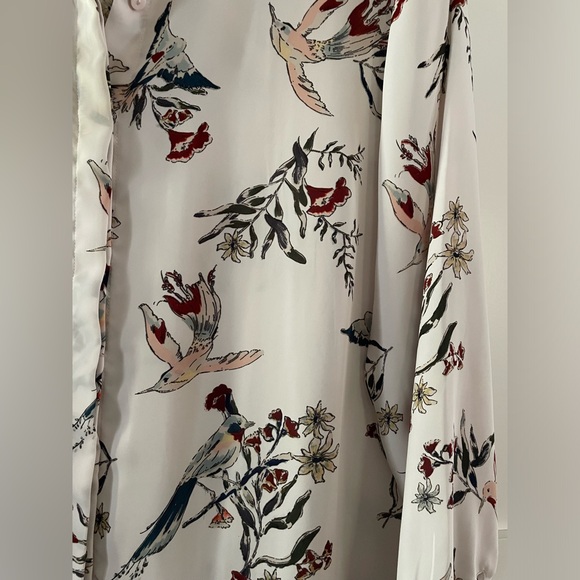 H&M bird pattern blouse - Picture 3 of 6